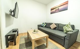 New Flat , Modern , Wifi, 10Min Sol, 5 Reina Sofia